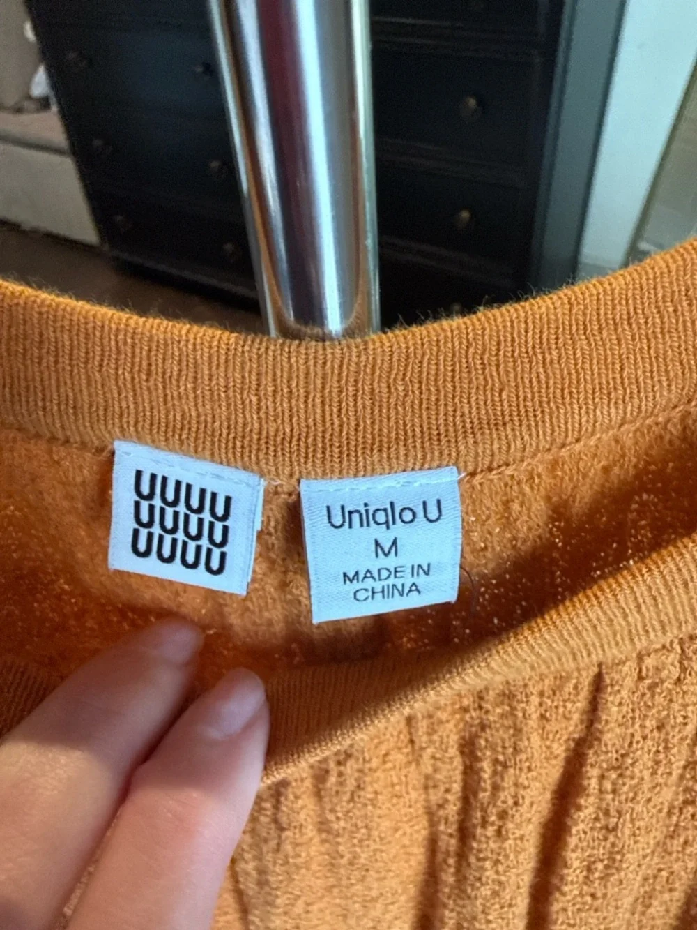 Uniqlo Women's Short-Sleeve Belted Midi Dress in Mustard Yellow 💛 - Picture 6 of 7